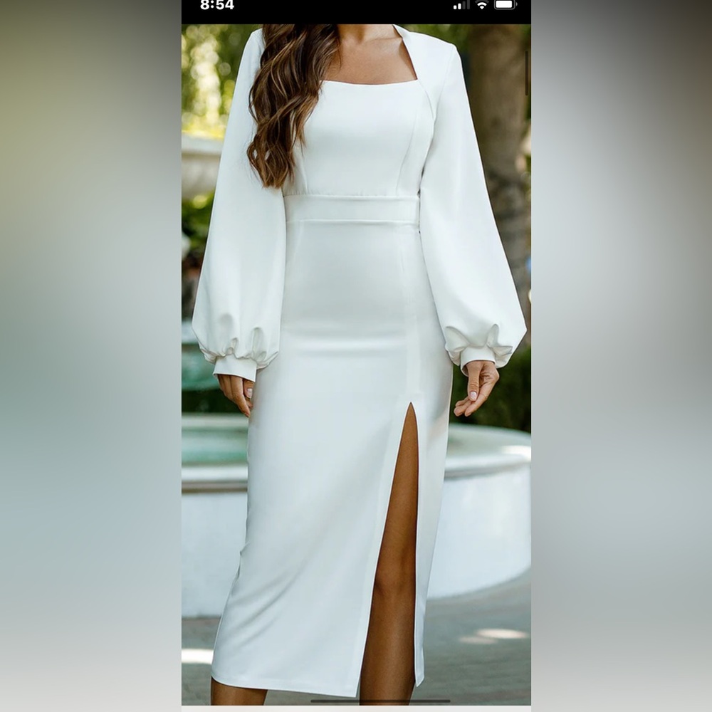 Elagia Elegant Square Neck Puff Sleeve White Dress with Slit